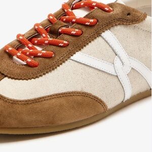 VERONICA BEARD
Riviera sneakers